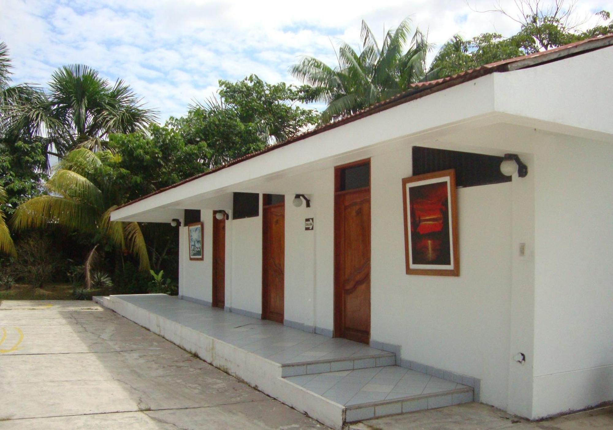 Hotel Sol Del Oriente איקיטוס מראה חיצוני תמונה