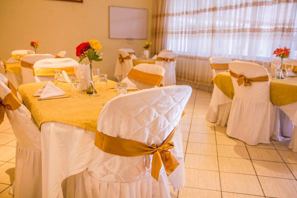 Hotel Sol Del Oriente איקיטוס מראה חיצוני תמונה