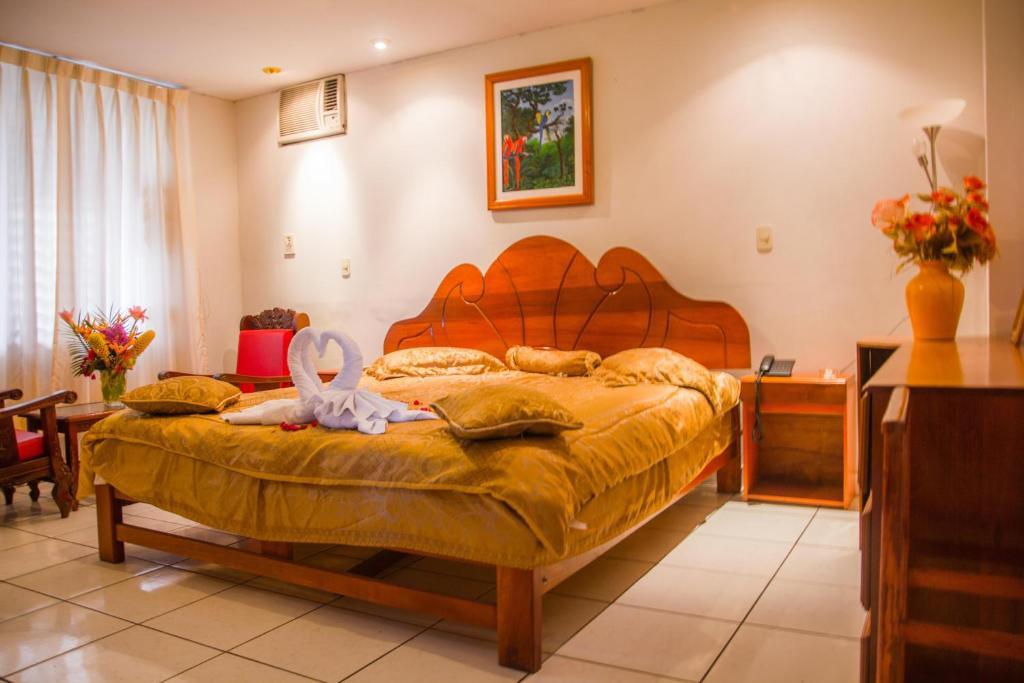 Hotel Sol Del Oriente איקיטוס מראה חיצוני תמונה